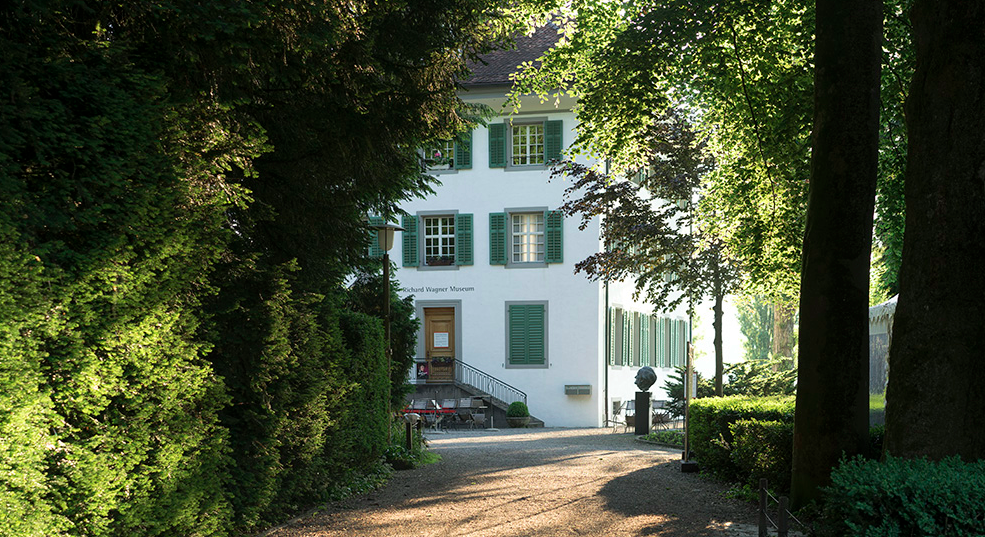 Photo of Richard Wagner Museum Lake Luzern best location for a wedding in Luzern Switzerland