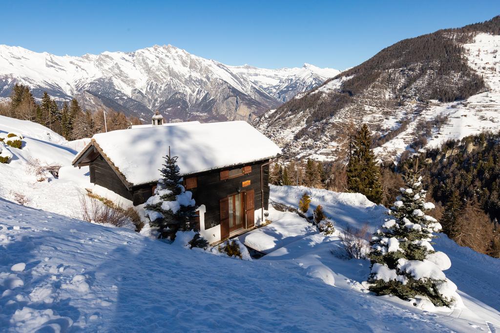 Mazot Les Marmottes in the mountainous area